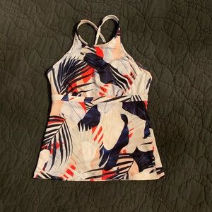 Athleta tankini swim top
